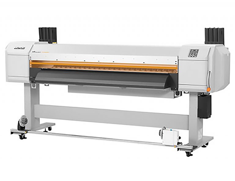 1638UR_0002_Layer-14-768x591